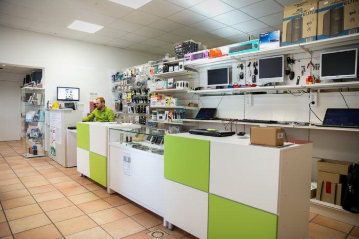Location de matériels informatiques, multimédia, électroménagers